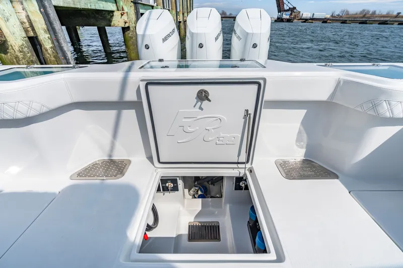 Slide: The Image of Front Runner 39 Center Console 2026 with Mercury engines at dock. - 30
