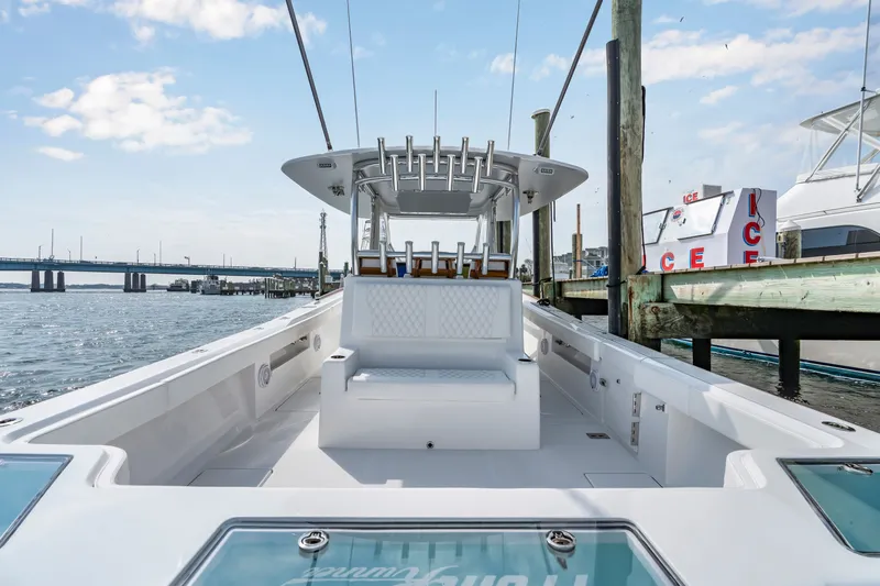 Slide: The Image of Front Runner 39 Center Console 2026 at dock, sunny day. - 32