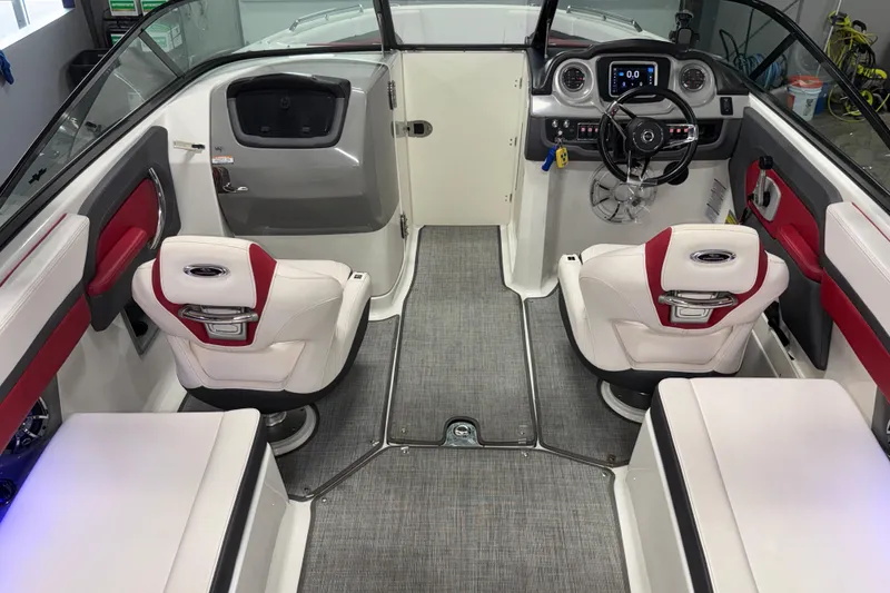 Slide: The Image of Interior of 2019 Chaparral Vortex 2430 VRX Wake Series boat with modern seating and dashboard. - 25