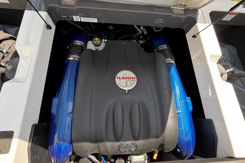 Slide: The Image of Engine compartment of a 2017 MasterCraft XT23 with Ilmor engine. - 32