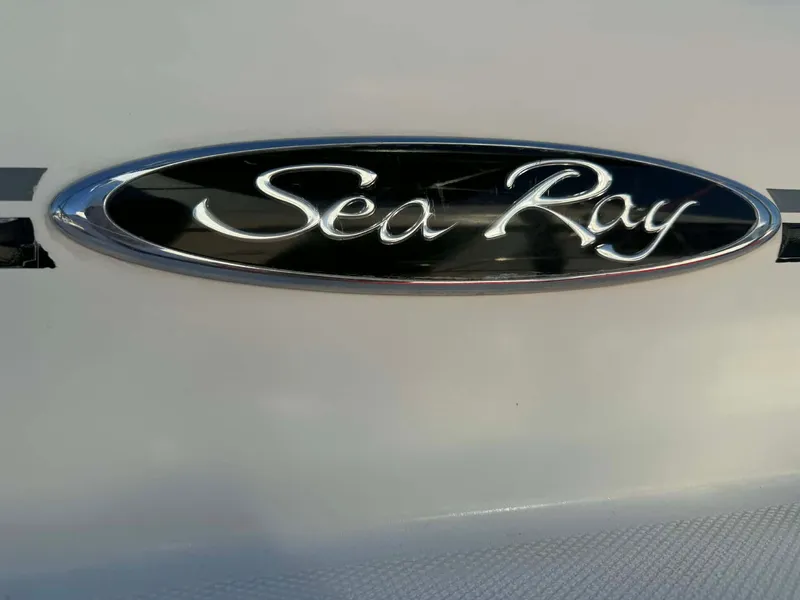 Slide: The Image of Sea Ray 360 Sundancer 2002 - 30