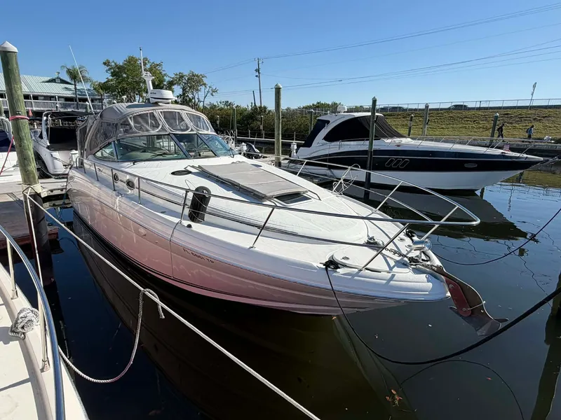 Slide: The Image of Sea Ray 360 Sundancer 2002 - 6