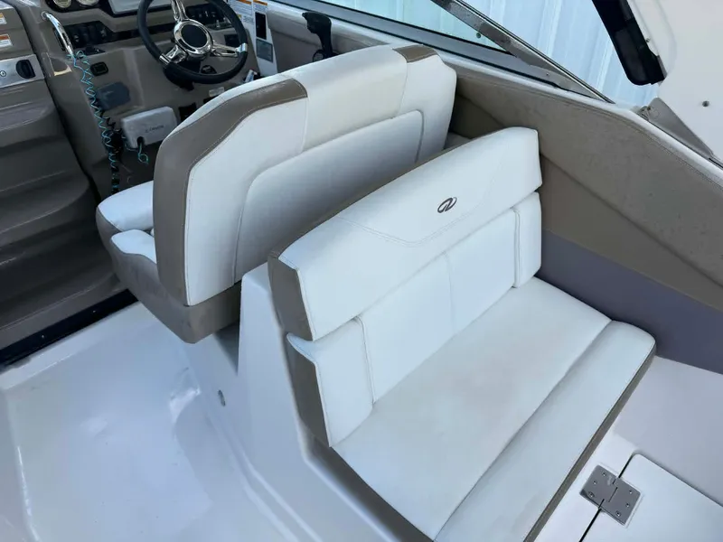 Slide: The Image of Regal 28 Express 2016 - 10