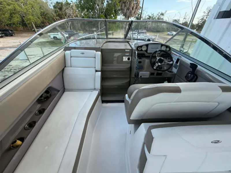 Slide: The Image of Regal 28 Express 2016 - 7