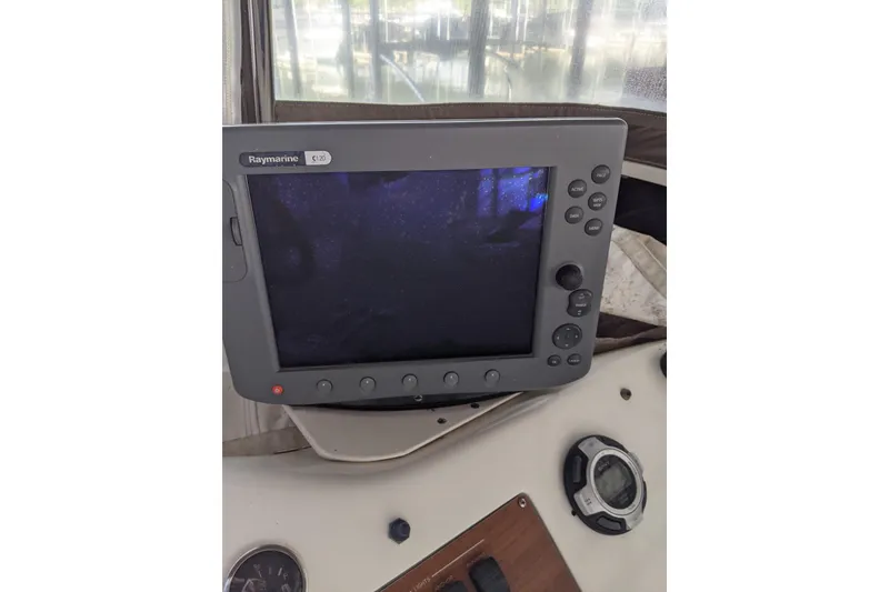 Slide: The Image of Raymarine C70 navigation display on 1996 Sea Ray 420 Aft Cabin yacht. - 31