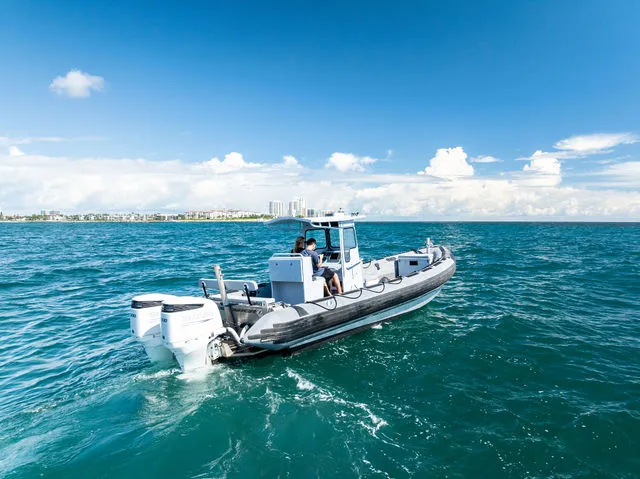 Slide: The Image of Zodiac Cadet 310 Alu 2023 - 18