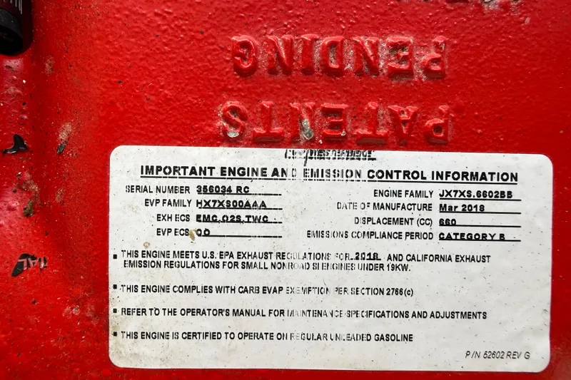 Slide: The Image of Red engine label with emission control information for Intrepid 400 Cuddy, 2015 model. - 39