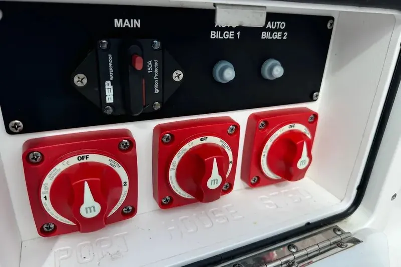 Slide: The Image of 2020 Sportsman Open 252 Center Console 15 - 15