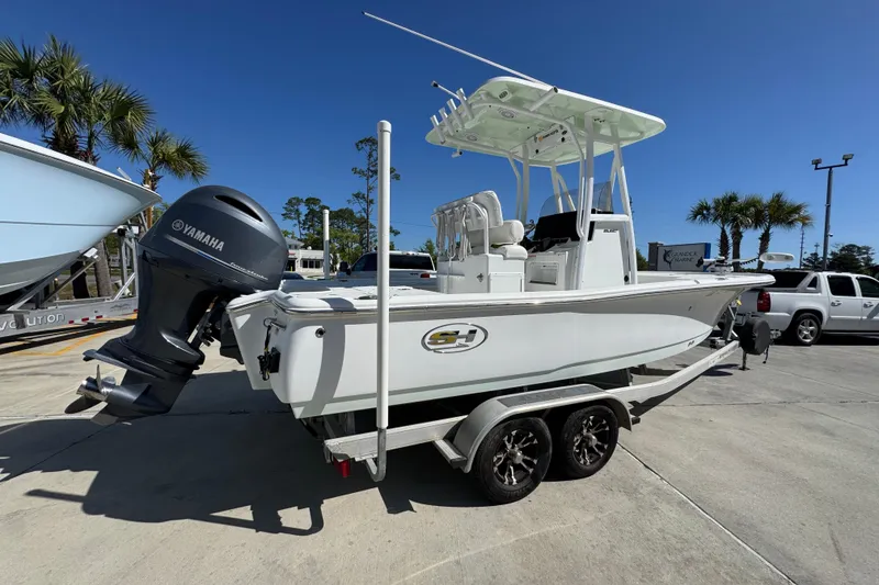 Slide: The Image of 2019 Sea Hunt BX 22 BR boat on trailer with Yamaha outboard motor. - 9