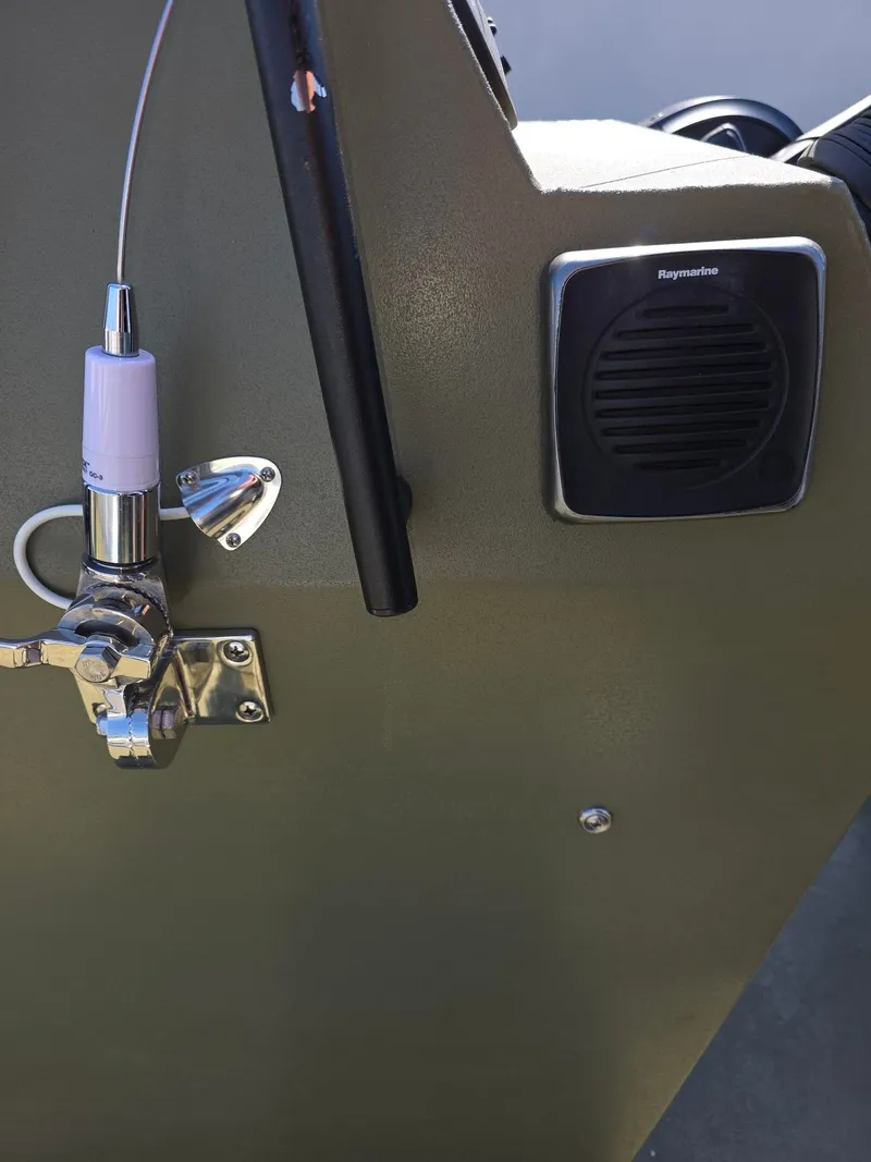 Slide: The Image of Lund Predator 2070 CC 2024 - 21