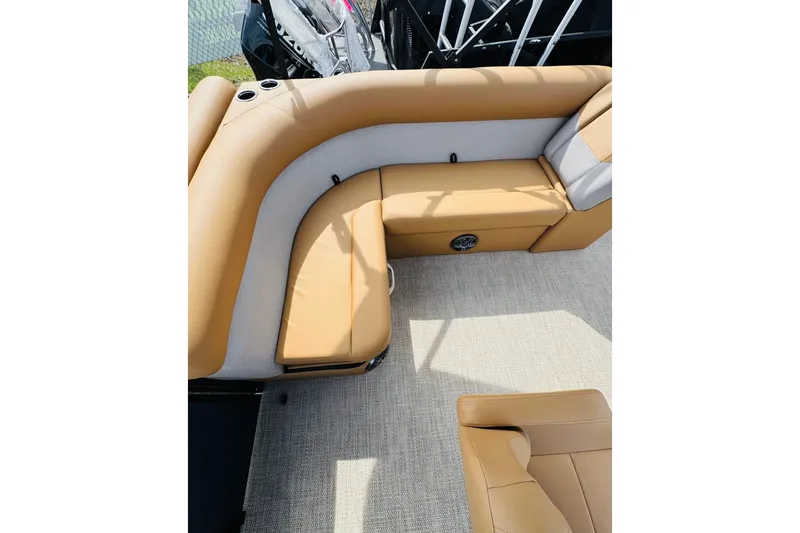 Slide: The Image of Luxurious seating on 2026 Crest Conquest SE 200 Cruise pontoon boat. - 8