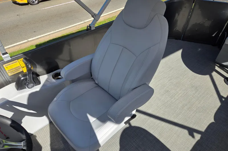 Slide: The Image of Captain's chair in 2022 Bentley Pontoons 240 Cruise XL Legacy boat interior. - 19