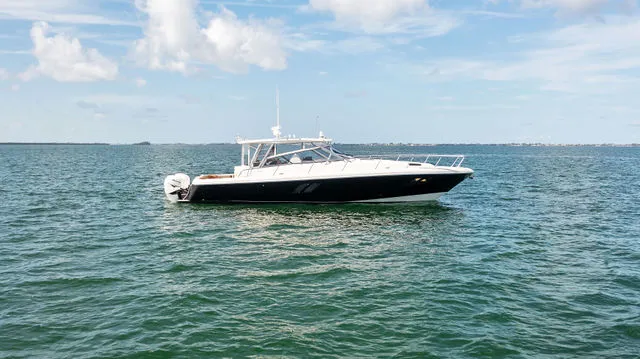 Slide: The Image of Intrepid 475 Sport Yacht 2009 - 75
