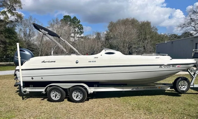 The Image of Hurricane SunDeck Sport 232 OB 2017 - 0