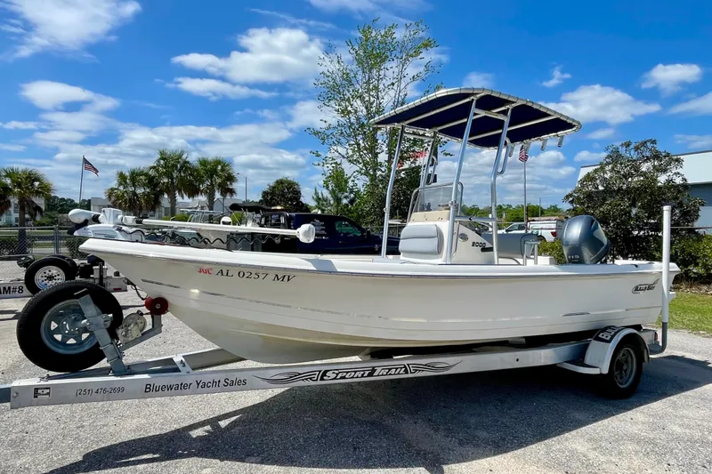 The Image of 2016 Bulls Bay 2000 boat on trailer at Bluewater Yacht Sales, sunny day. - 0