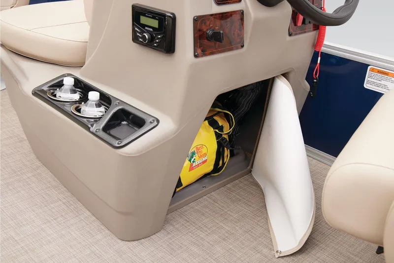 Slide: The Image of Manufacturer Provided Image: Sun Tracker BASS BUGGY 16 XL SELECT - 27