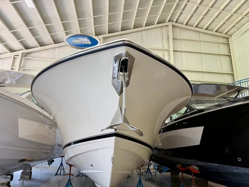 Slide: The Image of Scout 330 LXF 2027 - 37