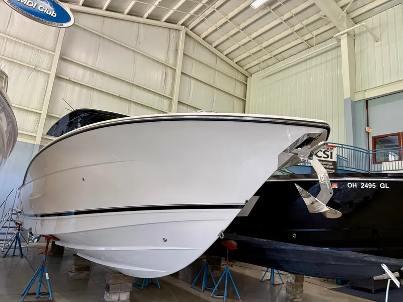 Slide: The Image of Scout 330 LXF 2027 - 36