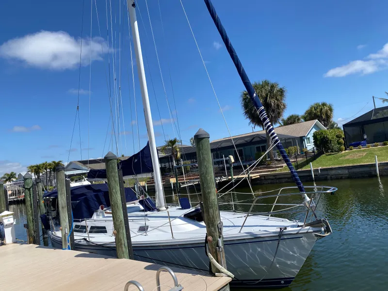 Slide: The Image of Catalina 36 1993 - 2