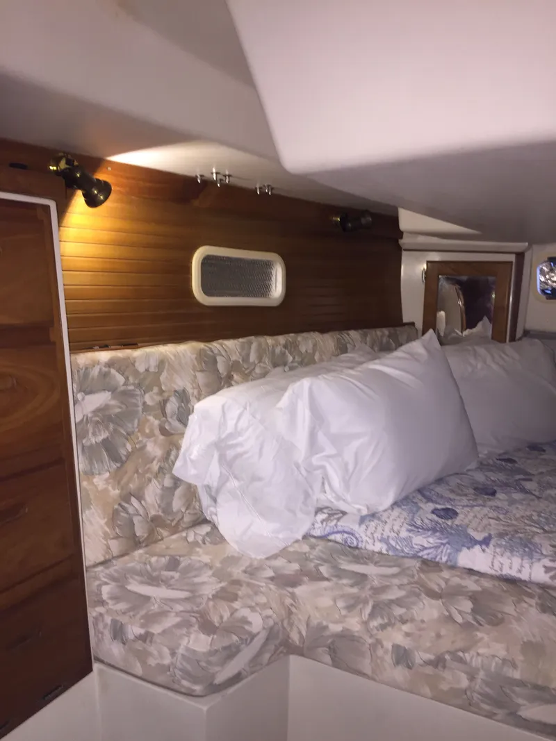 Slide: The Image of Catalina 36 1993 - 23