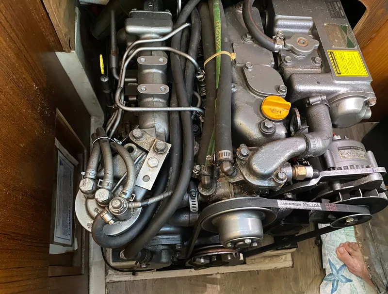 Slide: The Image of Catalina 36 1993 - 26