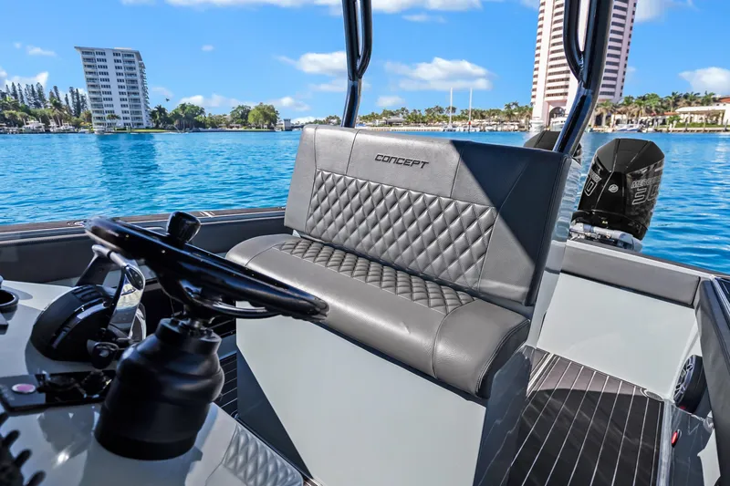 Slide: The Image of Helm Seating - 15