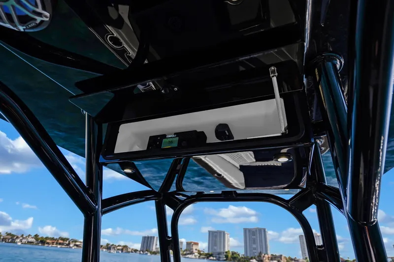 Slide: The Image of T-Top Storage w/ VHF - 27