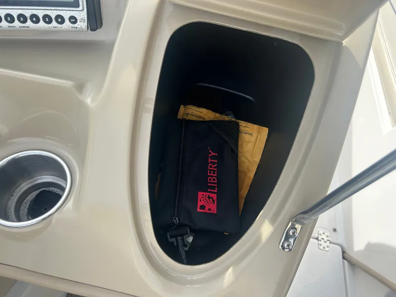 Slide: The Image of Campion Allante 545i 2007 - 18