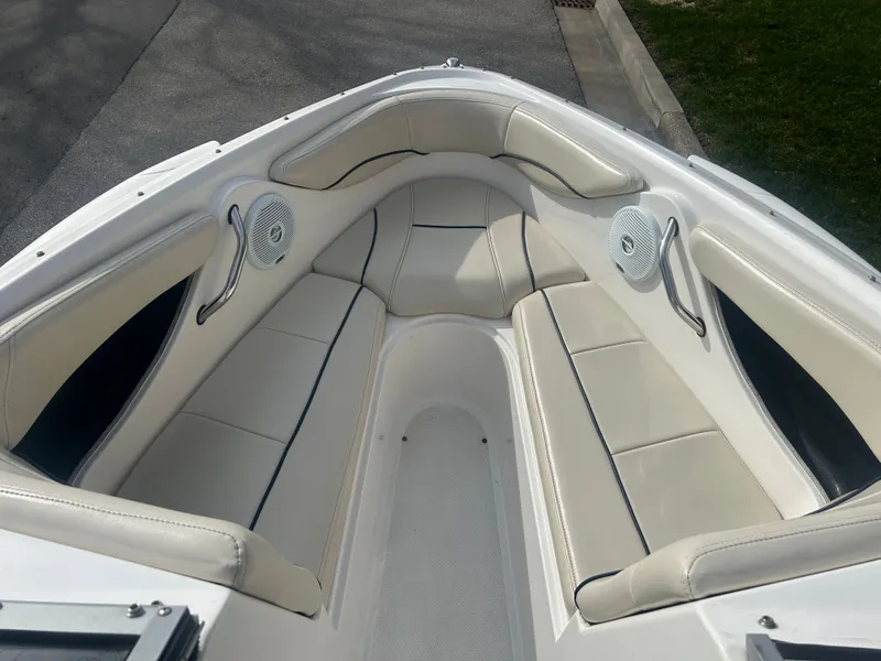 Slide: The Image of Campion Allante 545i 2007 - 19