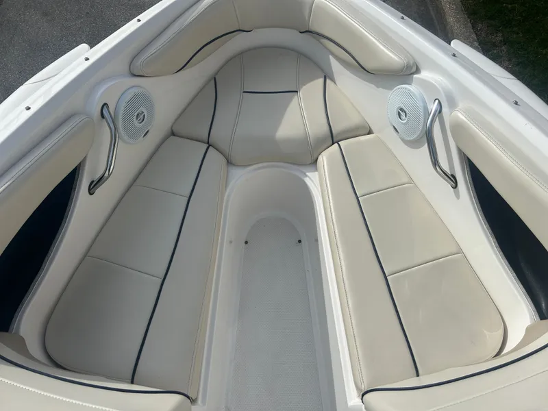 Slide: The Image of Campion Allante 545i 2007 - 20