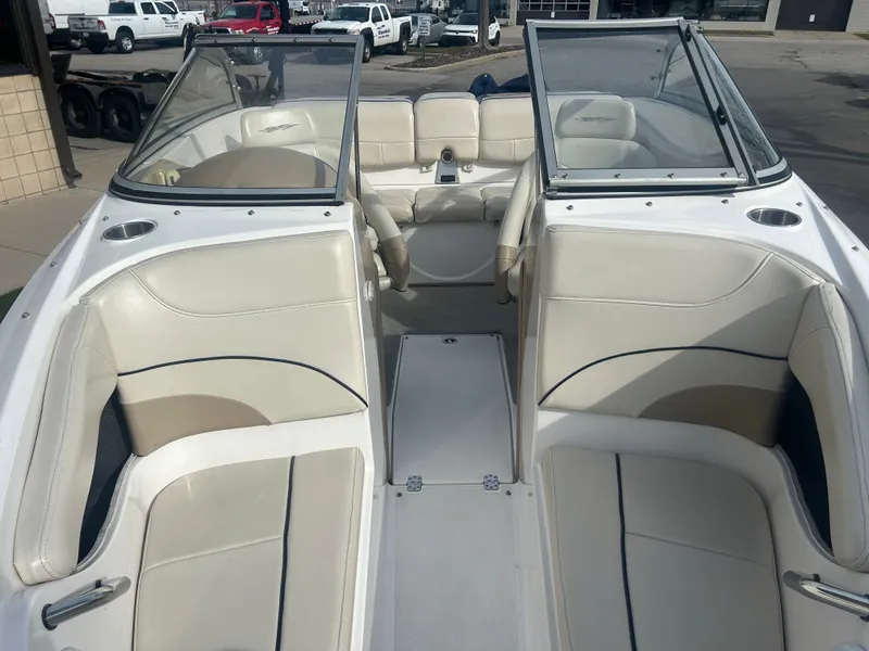 Slide: The Image of Campion Allante 545i 2007 - 21