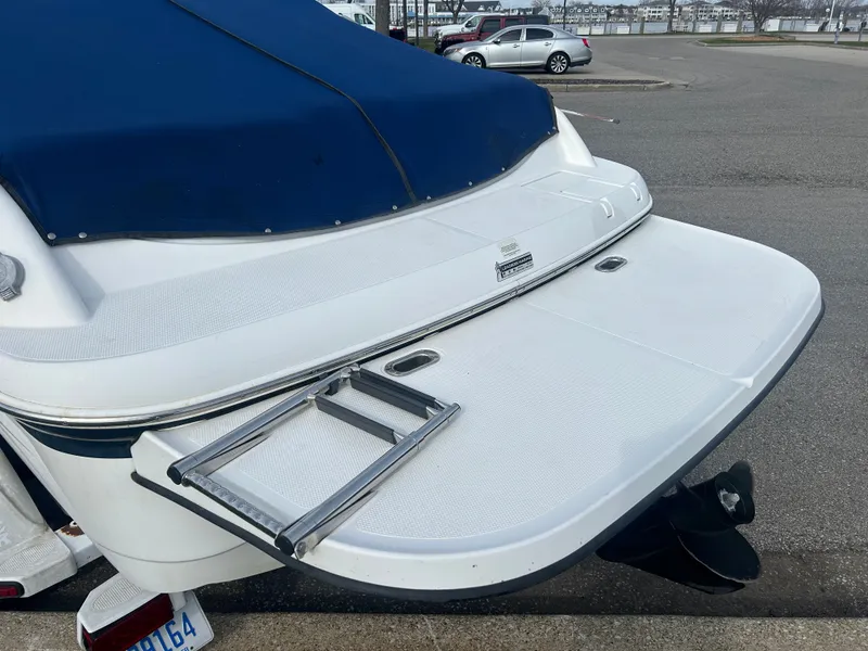 Slide: The Image of Campion Allante 545i 2007 - 25