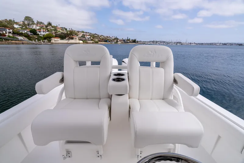 Slide: The Image of Luxurious seating on a 2025 Regulator 28 boat. - 26