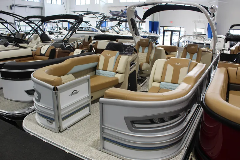 The Image of 2026 SunCatcher DIAMOND ARCH ELITE 324RC pontoon boat with luxurious seating and modern design. - 0