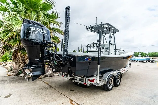 Slide: The Image of Andros 26 Tarpon 2021 - 3