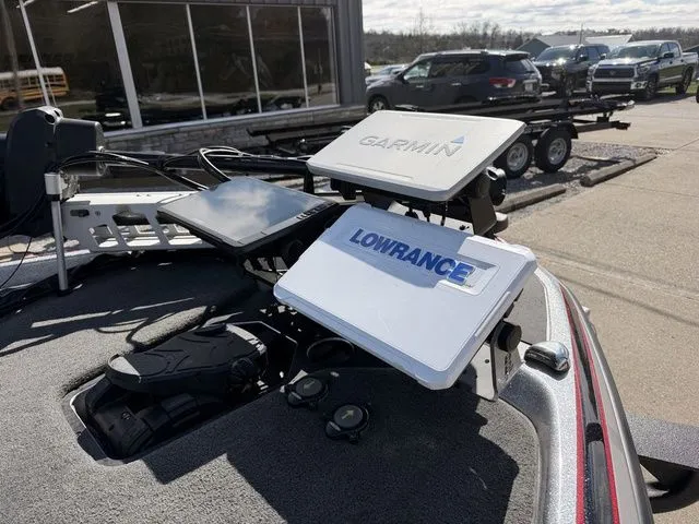 Slide: The Image of Skeeter FXR21 PRO 2024 - 10