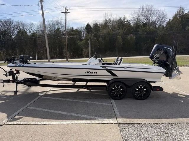 Slide: The Image of Ikon LX21 2024 - 17