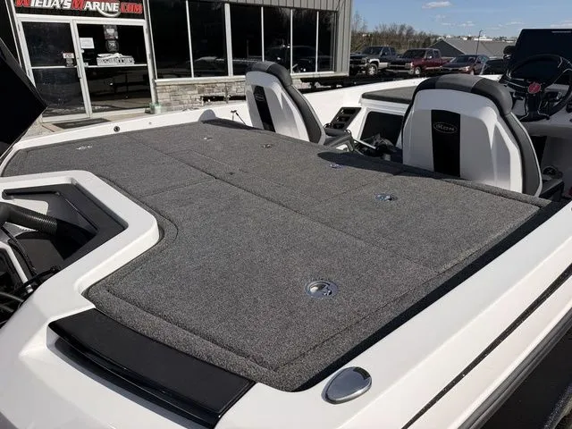 Slide: The Image of Ikon LX21 2024 - 5