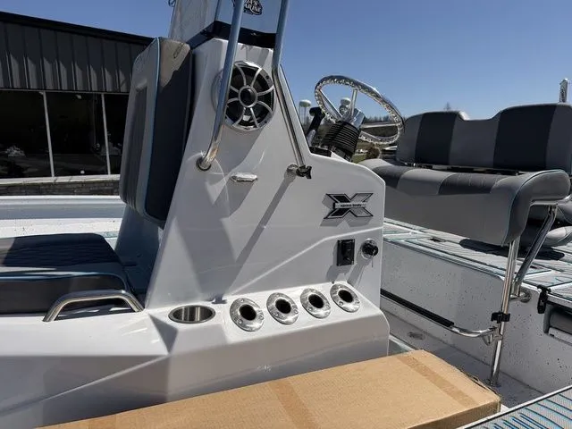 Slide: The Image of Xpress H22B 2024 - 14