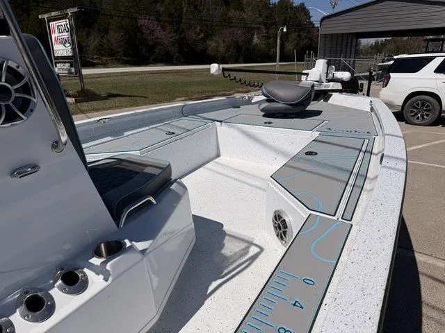 Slide: The Image of Xpress H22B 2024 - 8