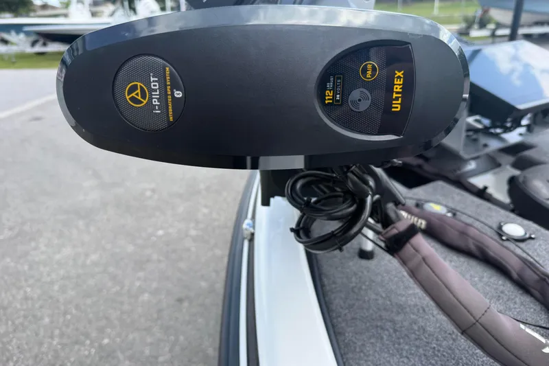 Slide: The Image of Close-up of a 2023 Phoenix 921 Elite II boat's i-Pilot Ultrex trolling motor. - 10