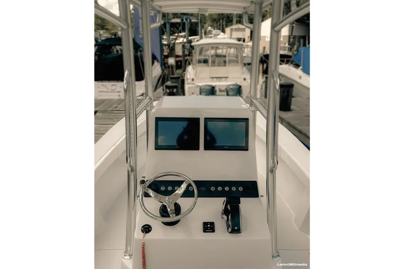 Slide: The Image of Clear view of the bow or stern from the helm. - 6