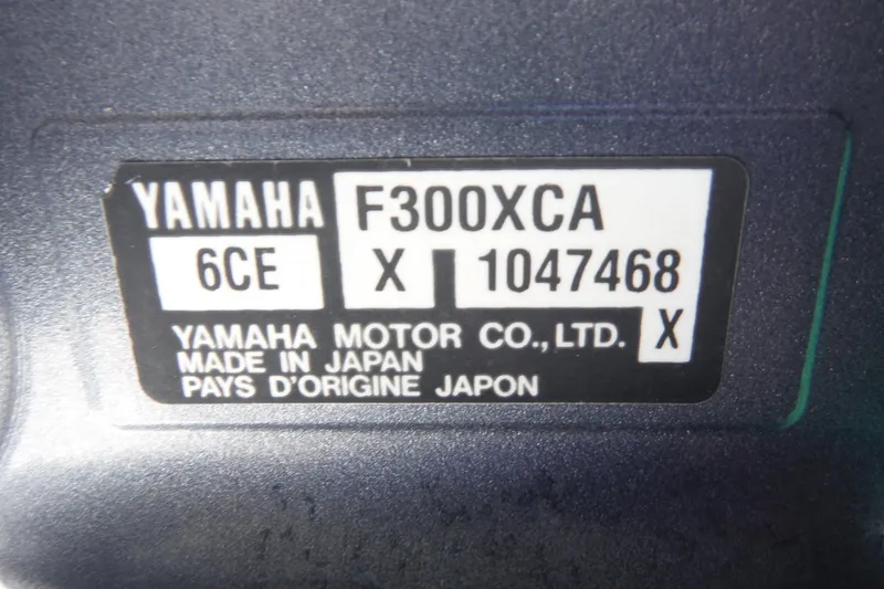 Slide: The Image of Yamaha F300XCA engine label on 2018 Hurricane SunDeck 2690 OB, made in Japan. - 27