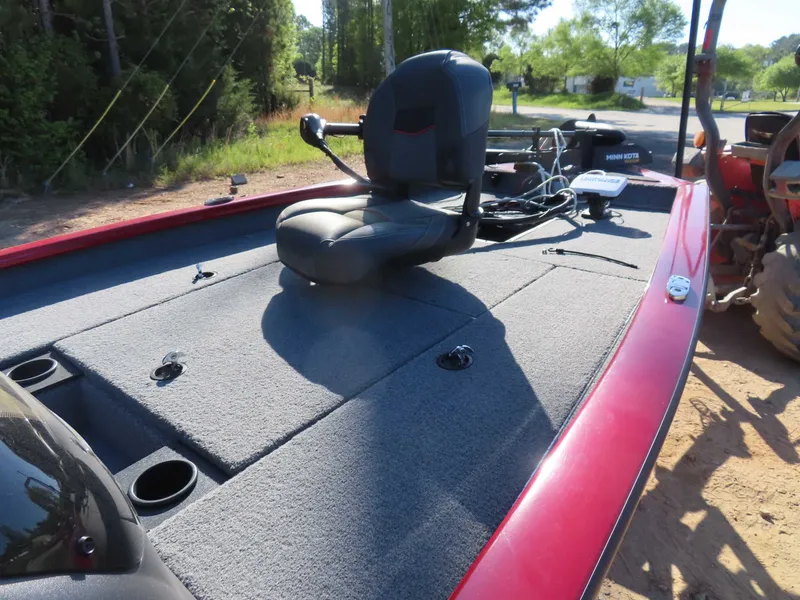 Slide: The Image of Tracker 175 TE 2024 - 27