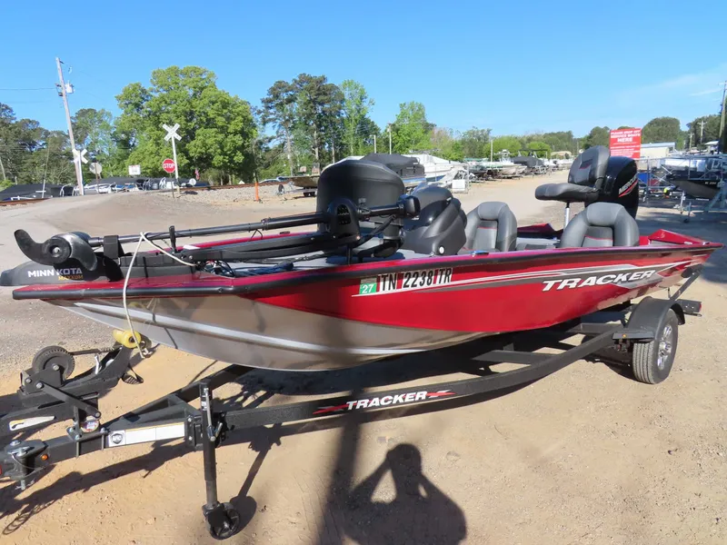 Slide: The Image of Tracker 175 TE 2024 - 9