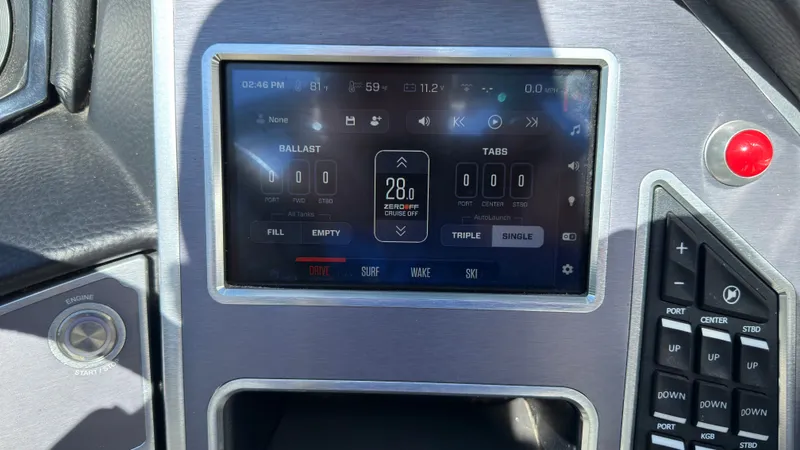 Slide: The Image of MasterCraft XT22 2020 - 16