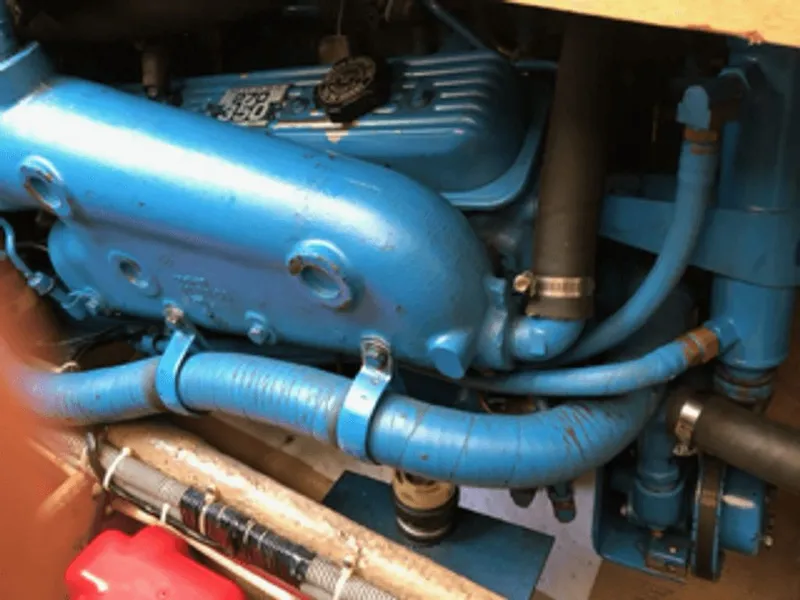 Slide: The Image of Silverton 34 Convertible 1987 - 11