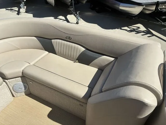 Slide: The Image of Avalon C SERIES WIND JAMMER 24 2014 - 14