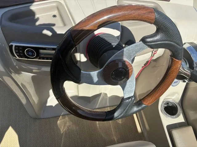 Slide: The Image of Avalon C SERIES WIND JAMMER 24 2014 - 20
