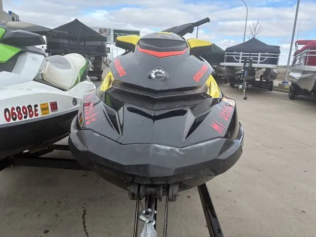 Slide: The Image of Sea-Doo GTR 2015 - 4